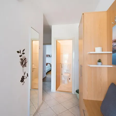 Apartment Seaview Zen Milna Milna (Brac)