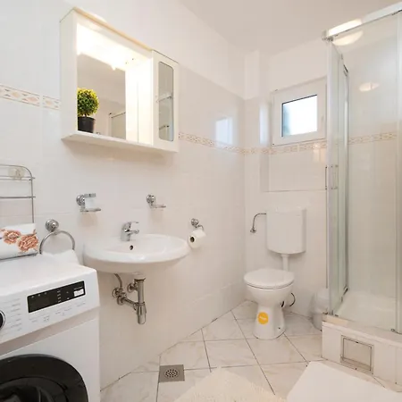 Apartment Seaview Zen Milna *